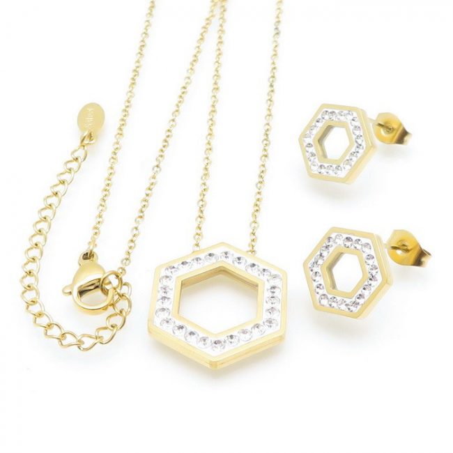  Exkluzívny zlatý set so zirkónmi, ktorý sa skladá z minimalistickej retiazky, krásneho zdobeného prívesku a náušníc v rovnakom tvare ako prívesok, ktorý Váš outfit dovedie k dokonalosti!
