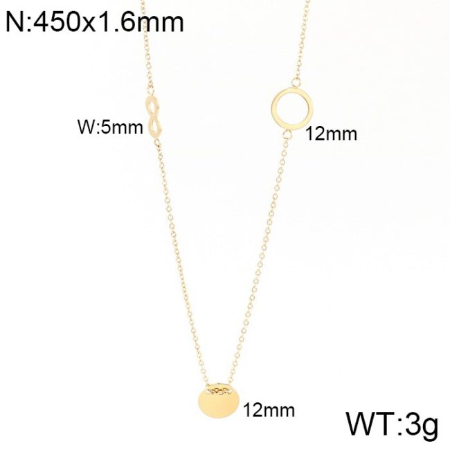 Staňte sa jemnou ženou s touto krásnou retiazkou v zlatom dizajne a ozdobte svoj dekolt, tak ako sa patrí